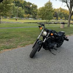 Harley Davidson Forty-eight Only 300 Miles On It