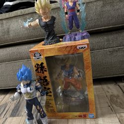 Dragon Ball Z Figure Lot 