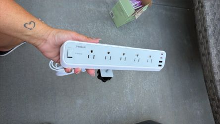 Brand New Desk Clamp Power
