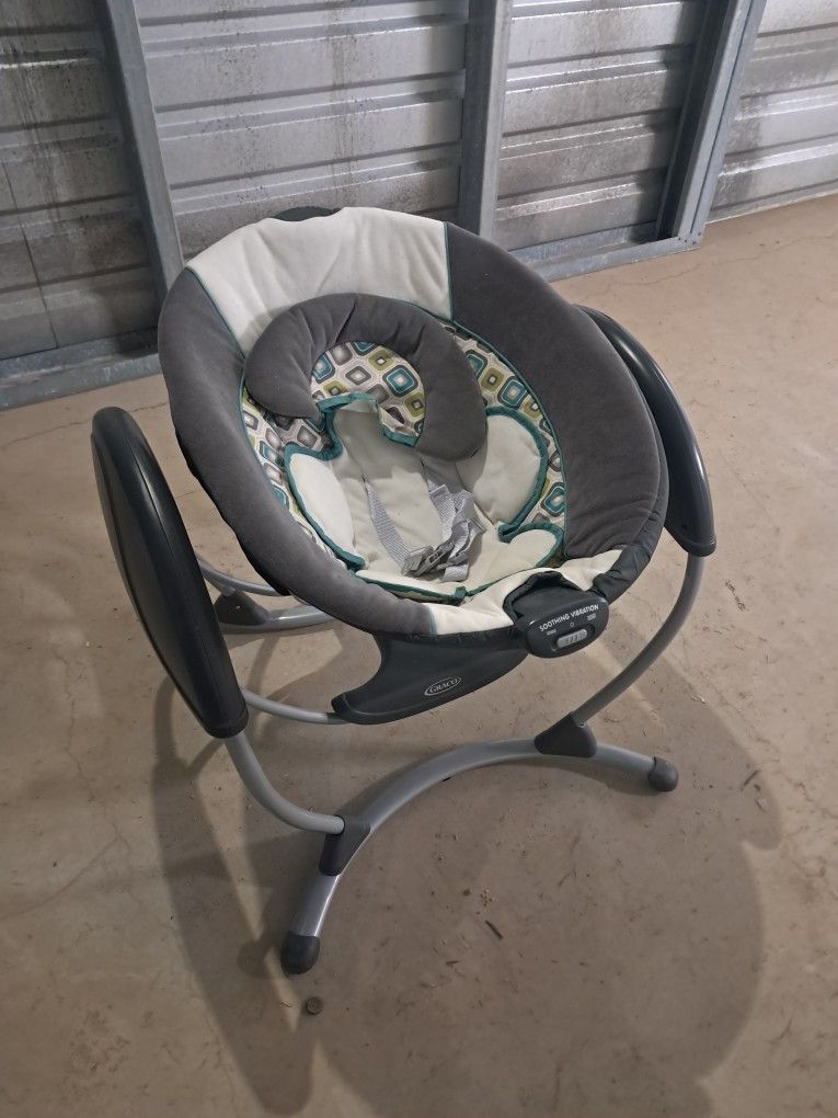 Graco Glider LX Baby Swing