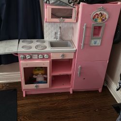 Lil Girls Kitchen 