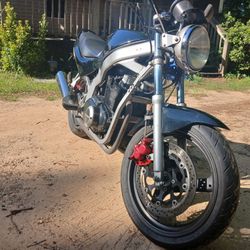 Suzuki GS500