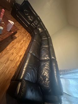 Black leather Couch/Recliner