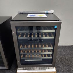 🚚Big Moving Sale! Brand New High-End Avallon Wine Fridge-Warranty Included 