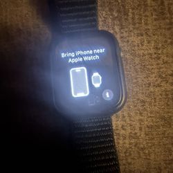 Apple Watch SE