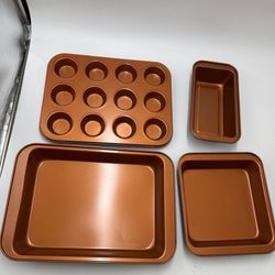 4 Pc Copper Nonstick Bakeware Set Muffin Pan Cake Pan Loaf Pan Baking Expert New 