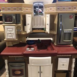 Childs Play Kitchen