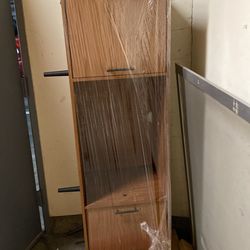 Entertainment cabinet