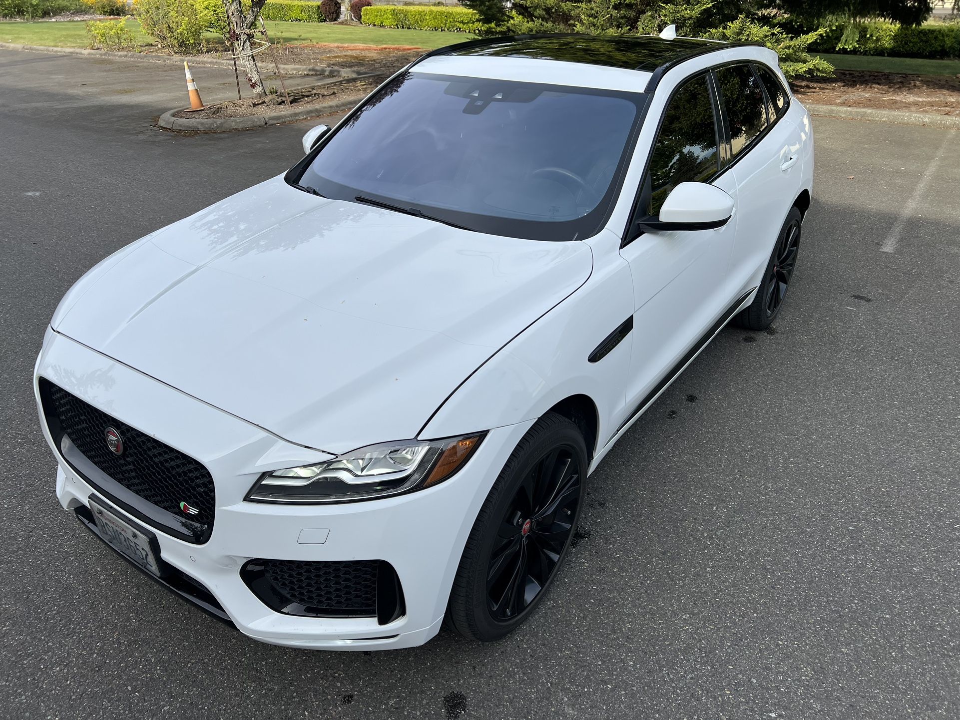 2017 Jaguar F-Pace
