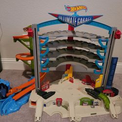 Hot Wheels Ultimate Garage