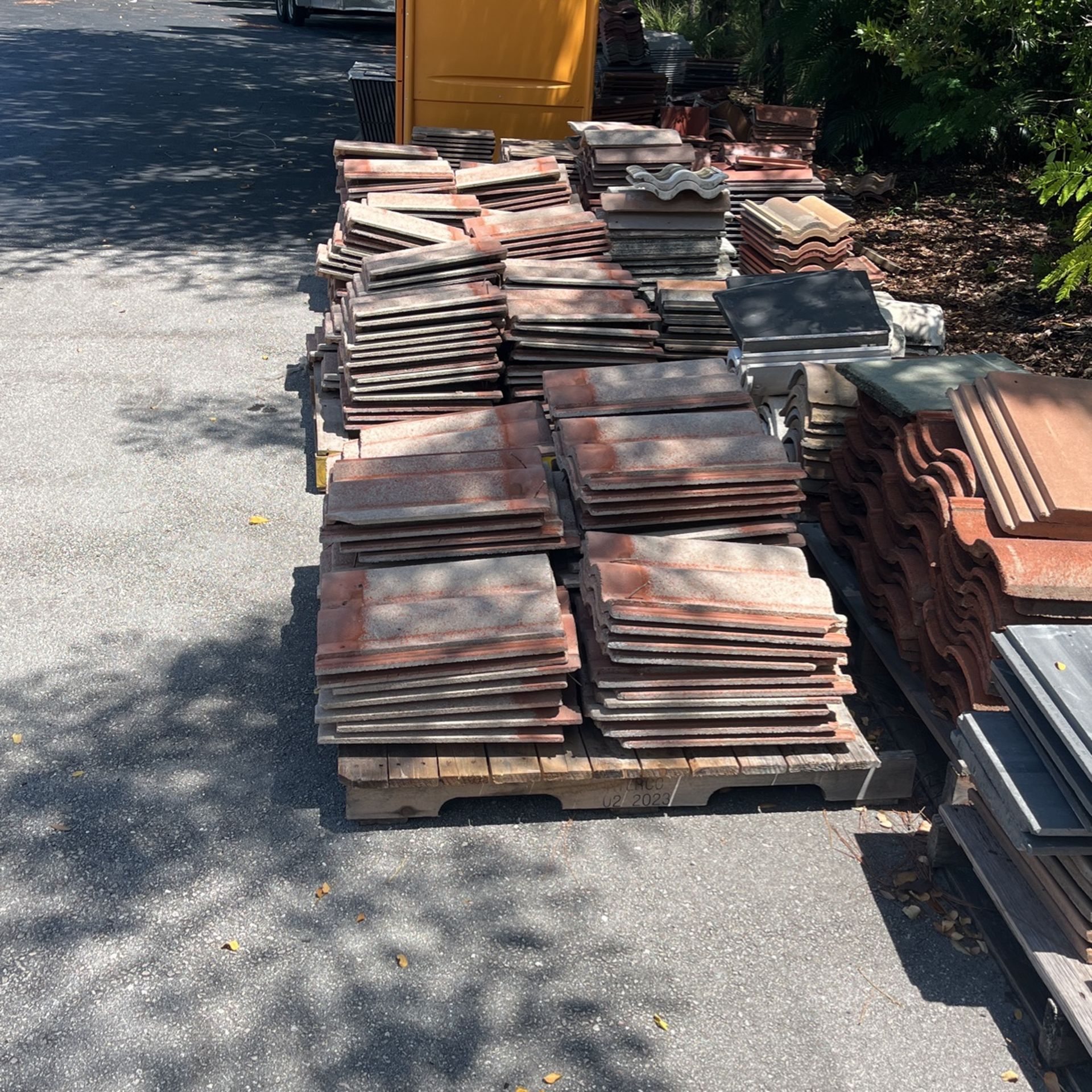 Used Roof Tile
