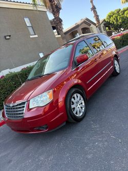 2010 Chrysler Town & Country