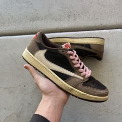 Travis Scott Mocha Low Jordan 1 