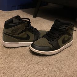 Jordan 1 Mid Olive Canvas 