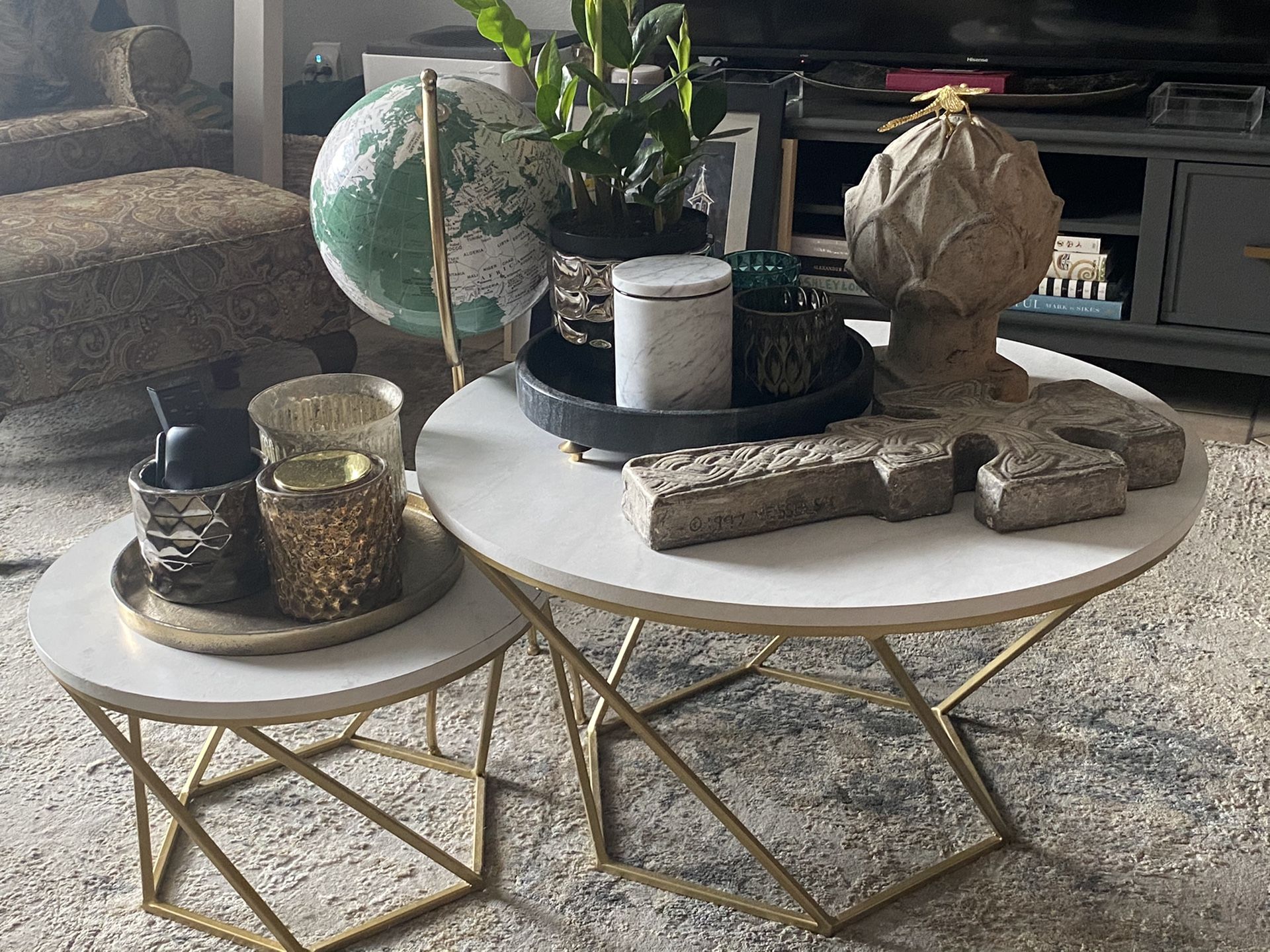 SELLING JUST THE NESTING TABLES -Saracina Home coffee tables