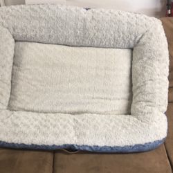 40”x30” Big Size Dog Bed Almost New