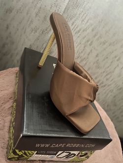 Women’s Size 8.5