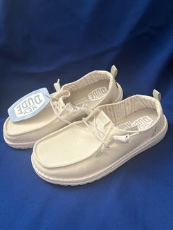 Woman shoes