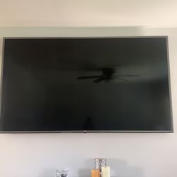 LG TV webOS 75” TV