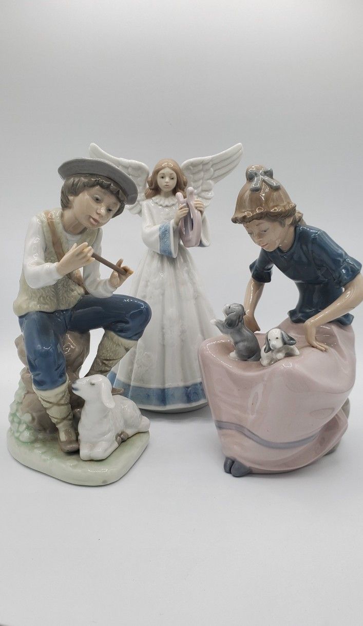 Lladro figurines LOT of 3.
