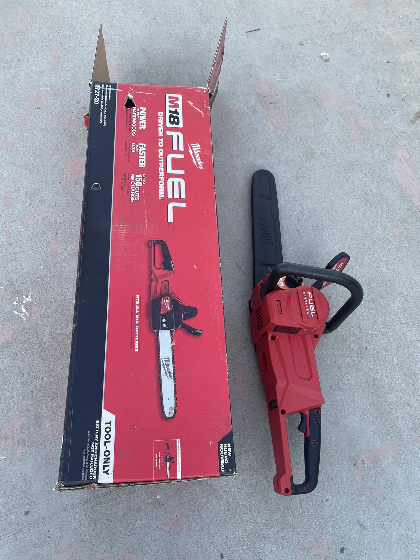 M18 FUEL 16 in. 18V Lithium-Ion Brushless Battery Chainsaw (Tool-Only)