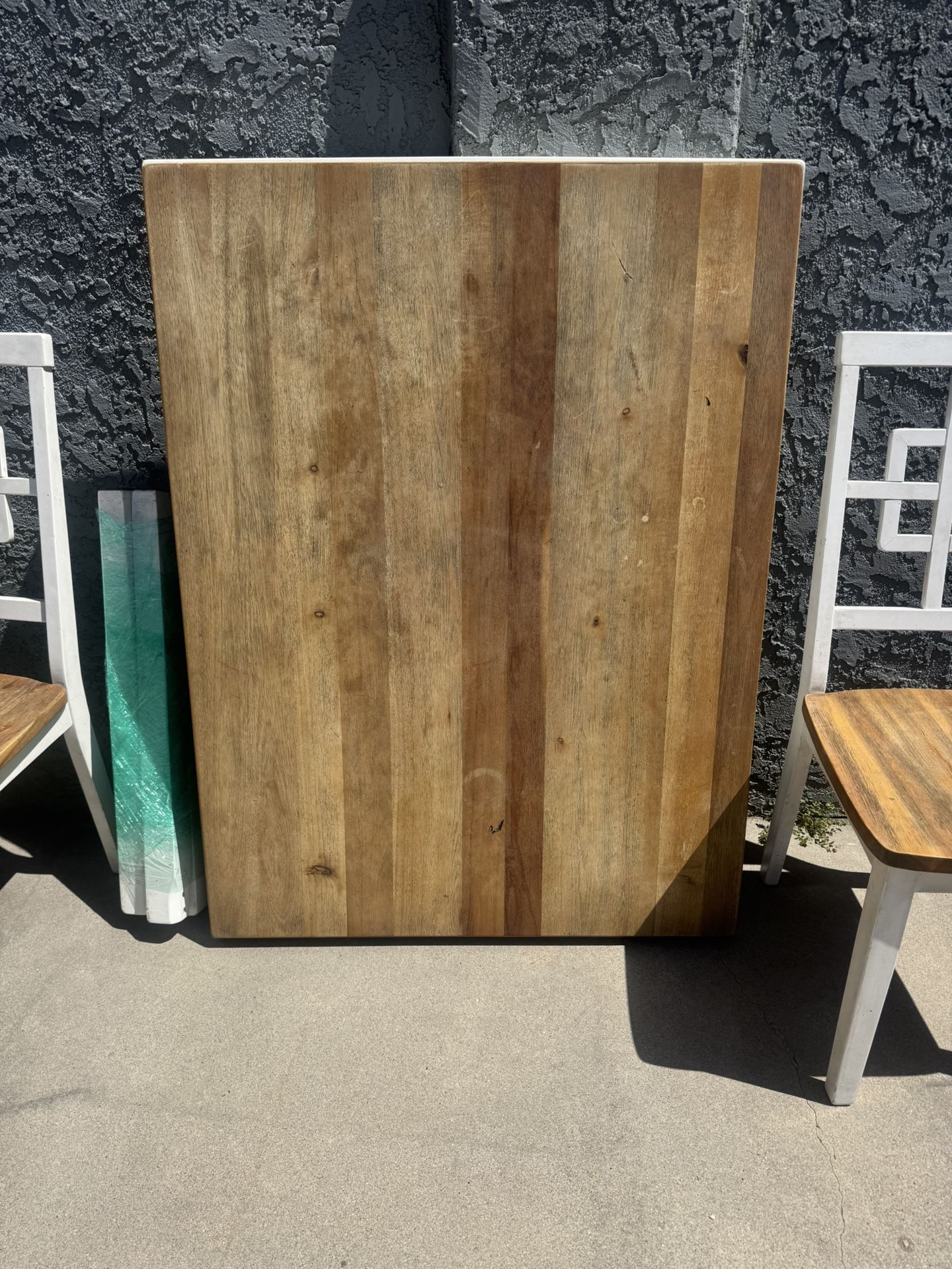 Dinning Room Table