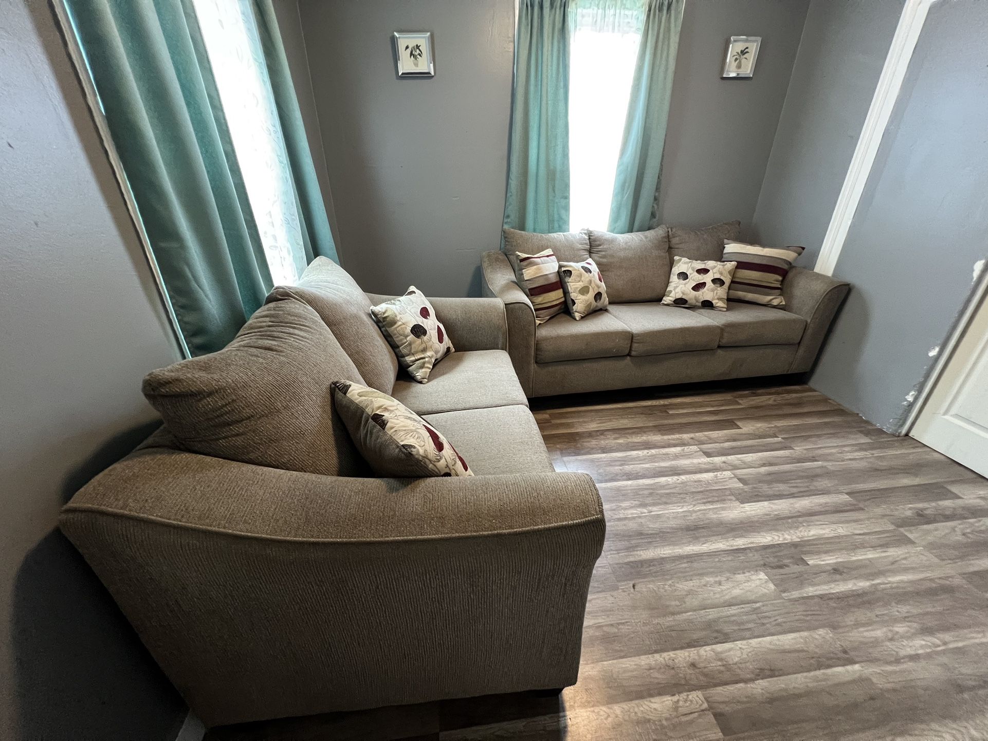Muebles Usado De 8 Meses De USO Están Como Nuevo