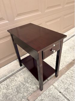 Beautiful Walnut Wood Sofa table with drawer, pullout shelf, underneath shelf