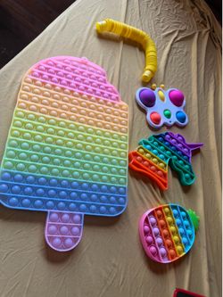 Pop it / fidget toys