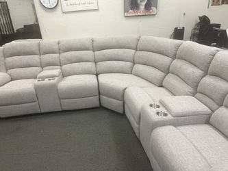 New Sectional Recliner Couch with 2 Consoles! Free Delivery 🚚!