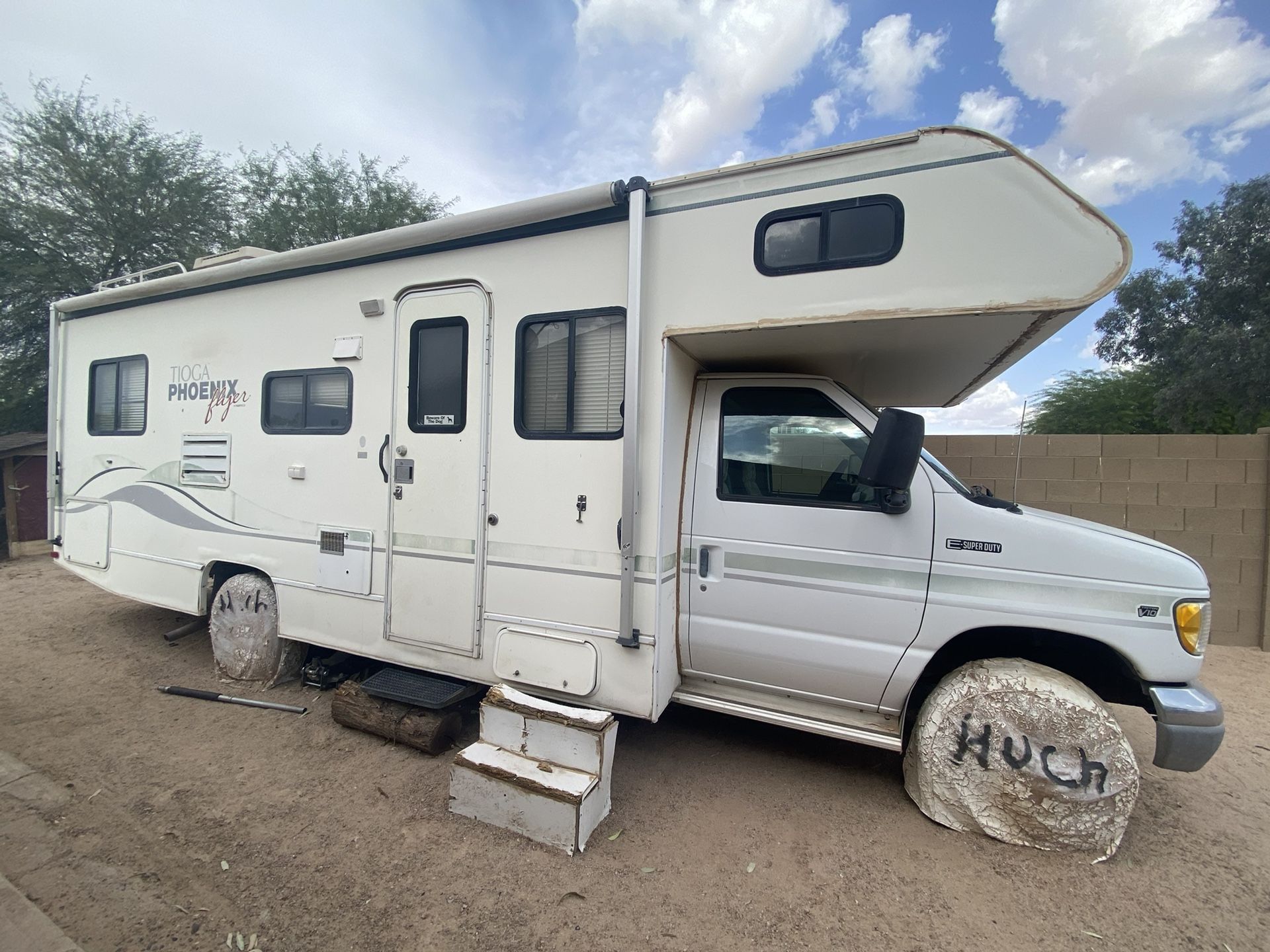 1999 Tioga 26f Motorhome