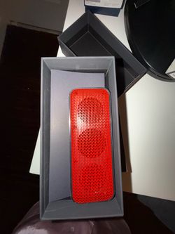 Bulova Speaker
