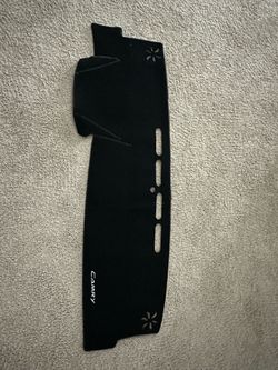 2018 Toyota Camry xse dashboard cover