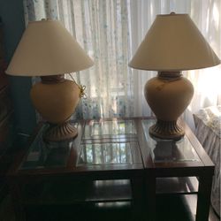 Coffee Table and Lamps 