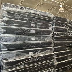 Set Queen Size Mattress And Box Spring 