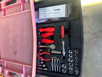 MEDIUM TOOL  ROLLING TRAY STATION IN GOOD CONDITION WITH TOOLS