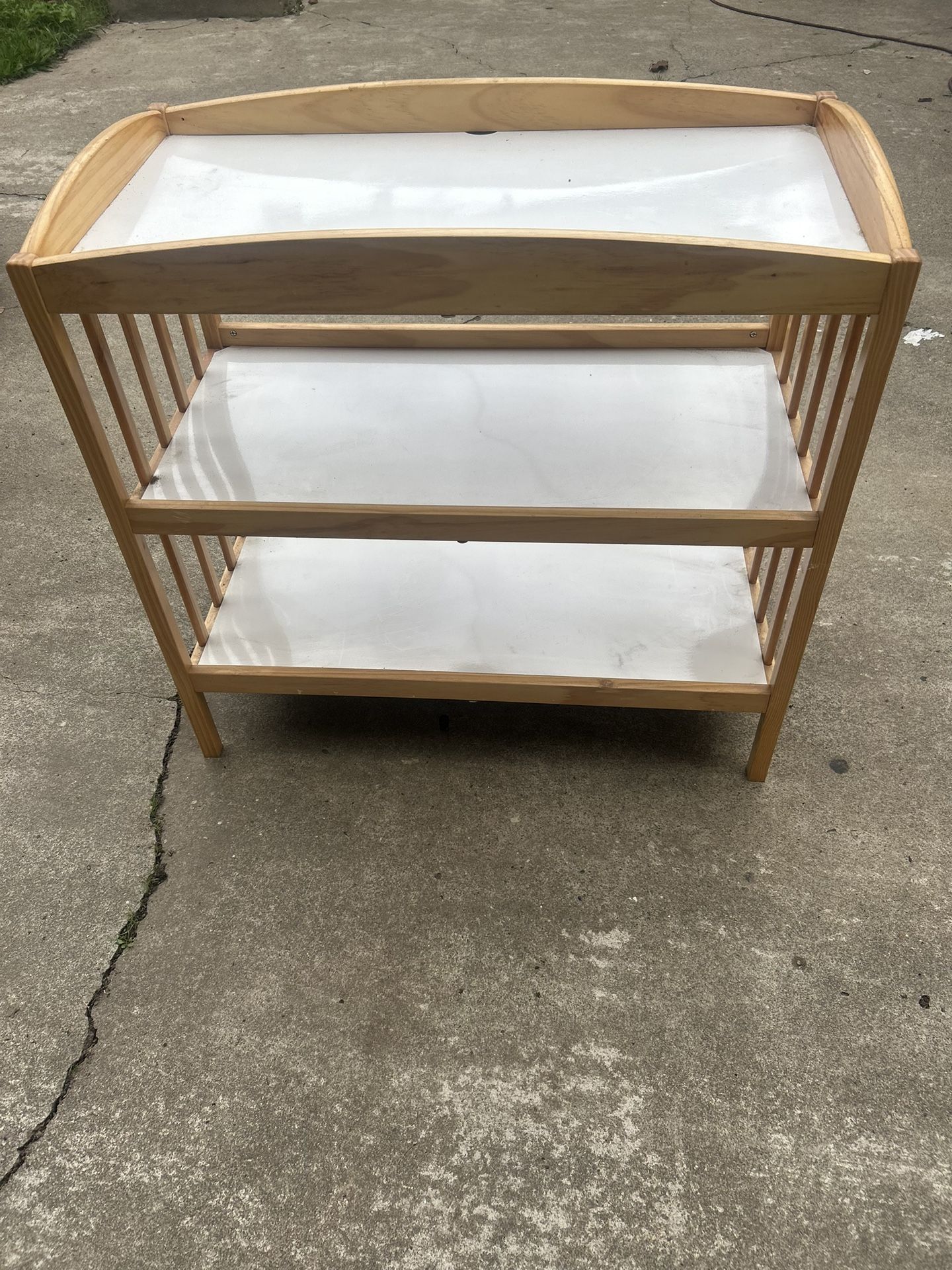 Free Baby Changing Table 