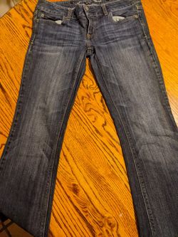American Eagle Women's Jeans Size 8