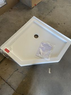 DreamLine SlimLine 36 in. x 36 in. Neo-Angle Shower Pan Base in White