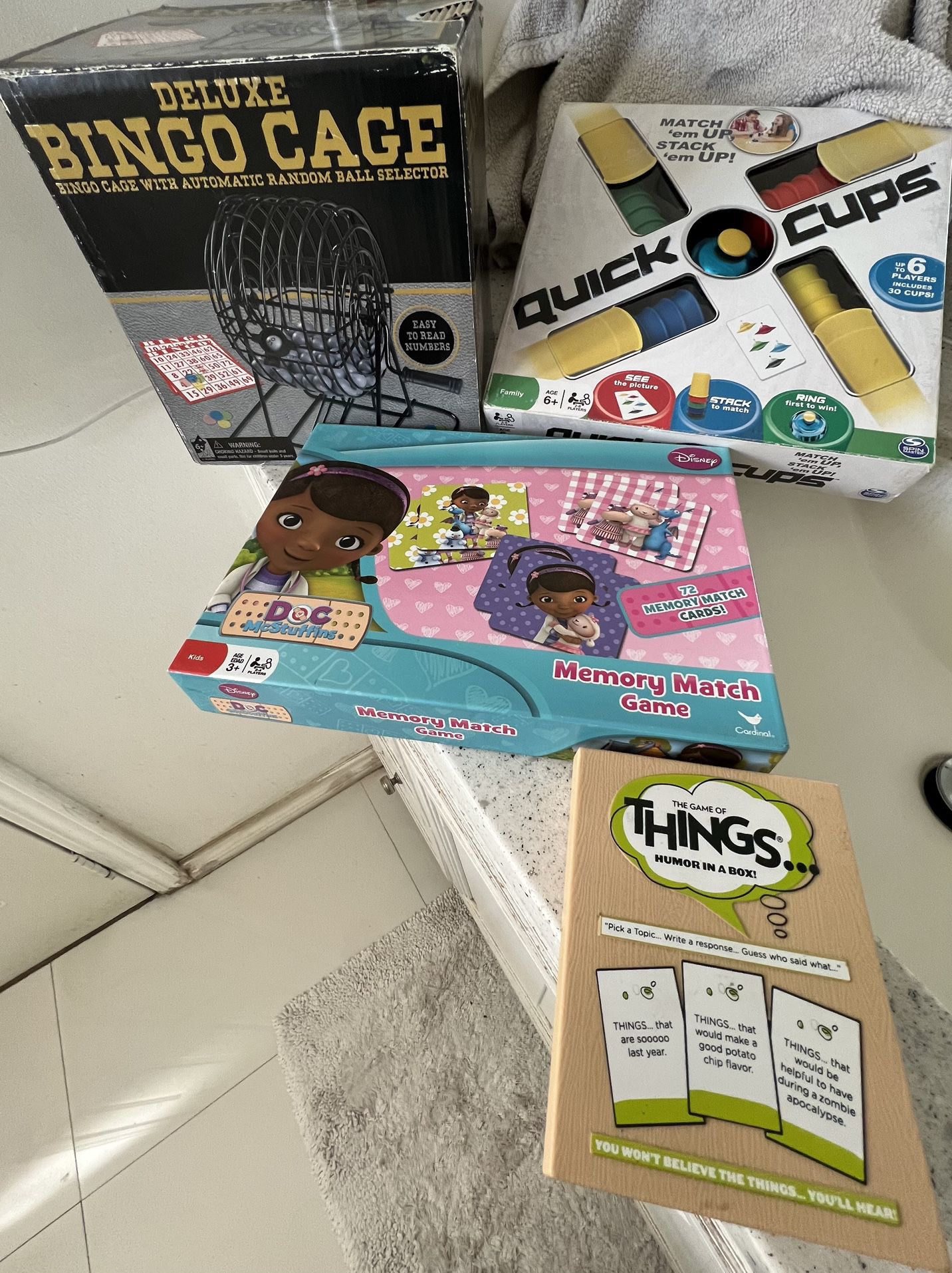 5 Board Games (Bingo, Quick Cups, Memory Game, The Game Of Things, What Do You Meme…)
