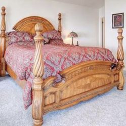 King size 4 Poster bed frame by AICO Amini Innovation Corp