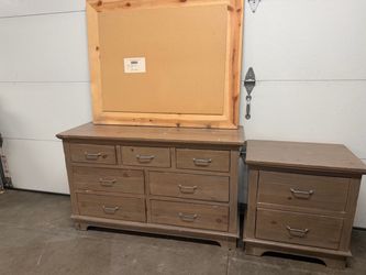 Canyon Furniture Company Wood Dresser, Mirror, and Nightstand Set see pictures for the details