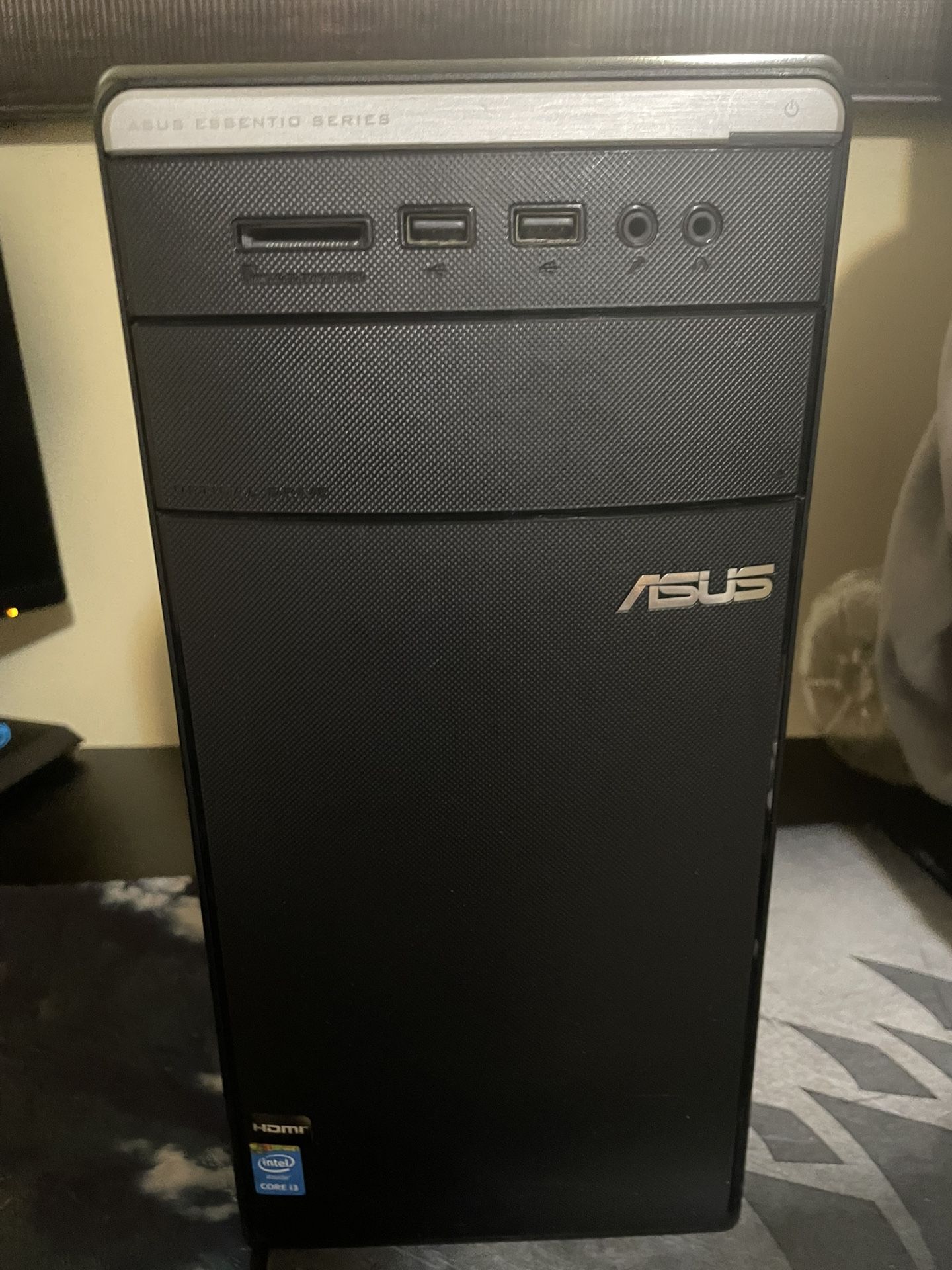 ASUS computer