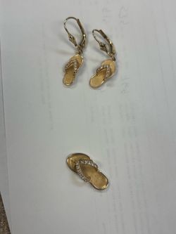 Sandal earrings