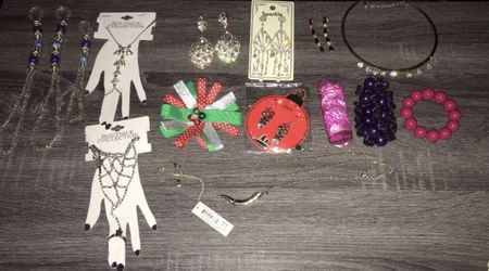 Jewelry 