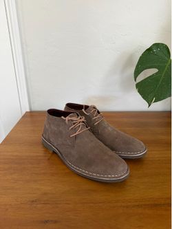 Kenneth Cole shoes size 11