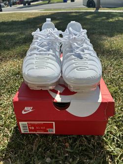 Nike Vapormaxs 