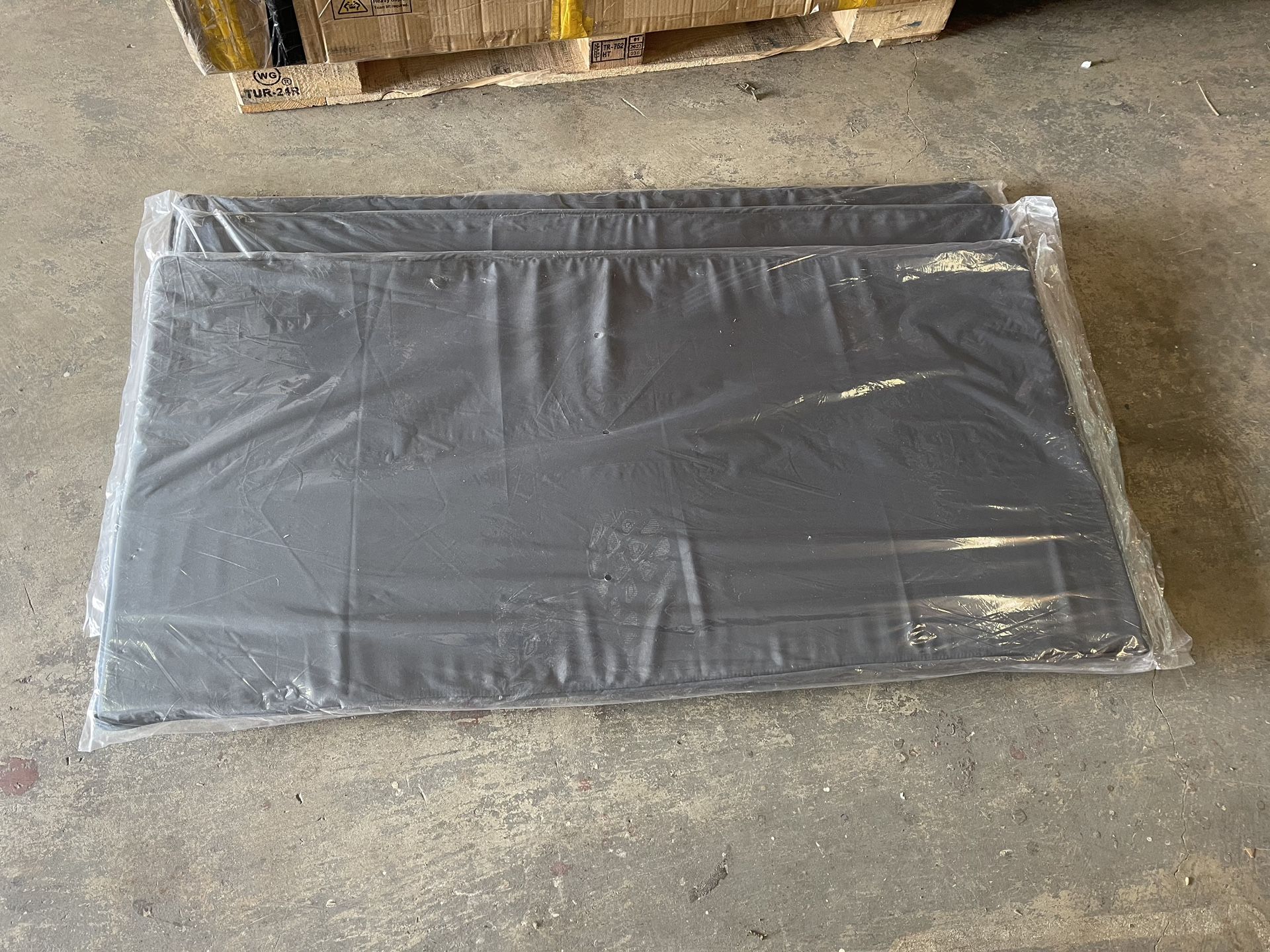 OUTDOOR BENCH PADS BRAND NEW!!!