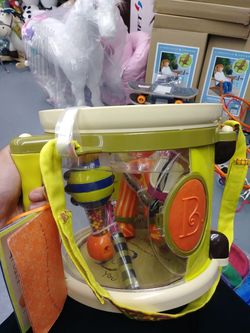 B. toys Parum Pum Pum