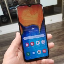 Samsung A20 unlocked PLUS free warranty 